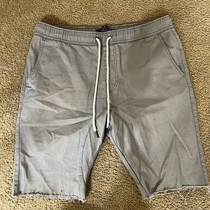 21 men Grey shorts with distressed rip style .size 32 .